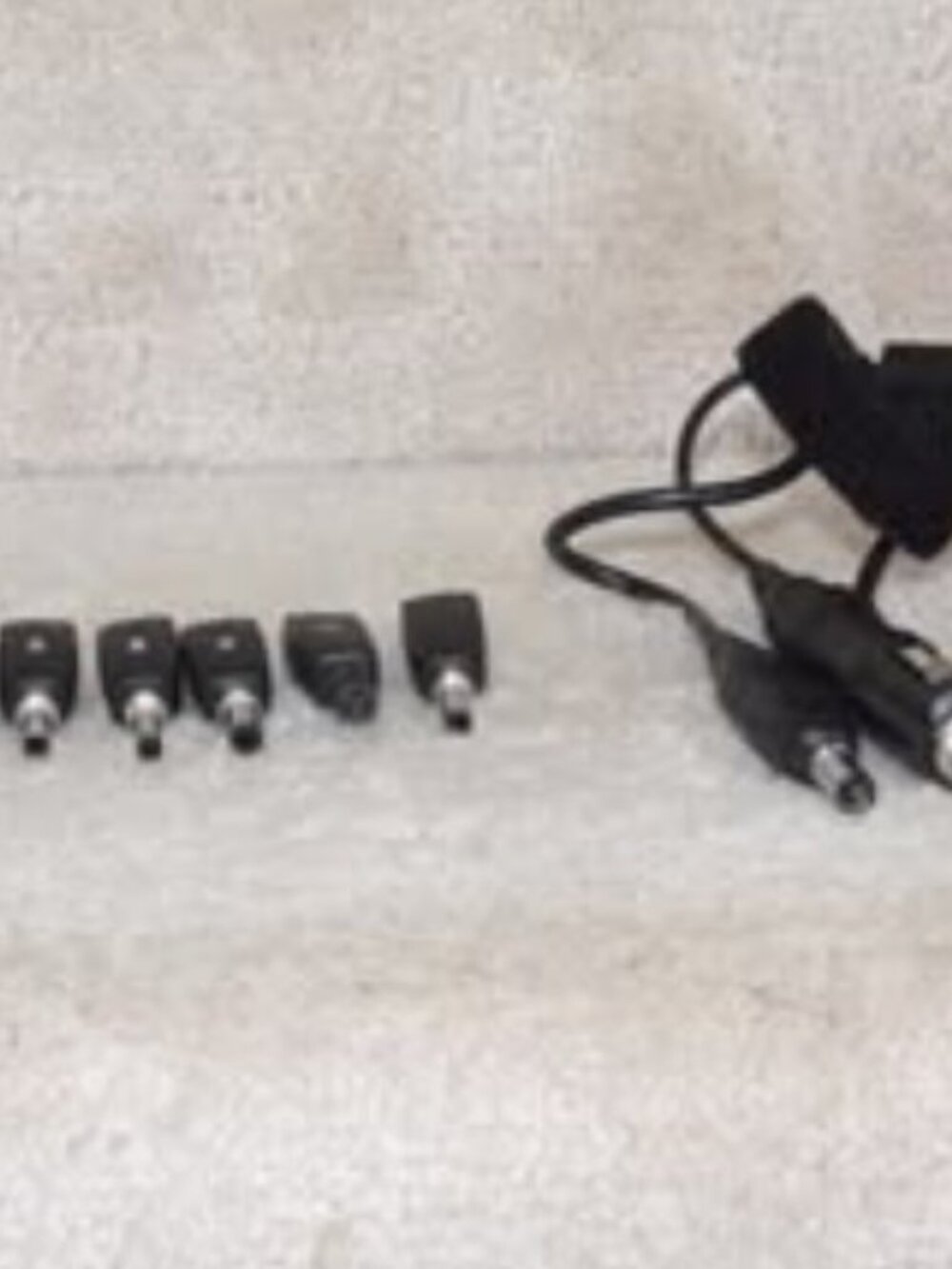 Kensington 70 Watts Universal Travel AC Adapters